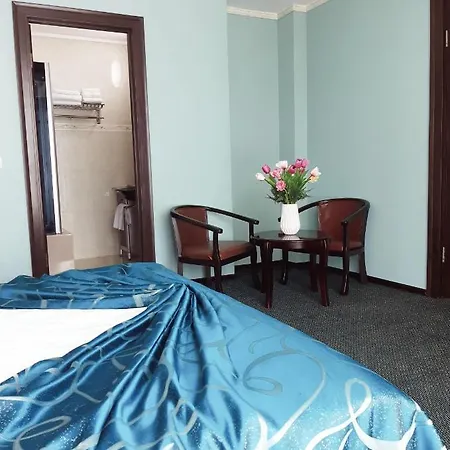 Smarald 3* إيفوري نورد